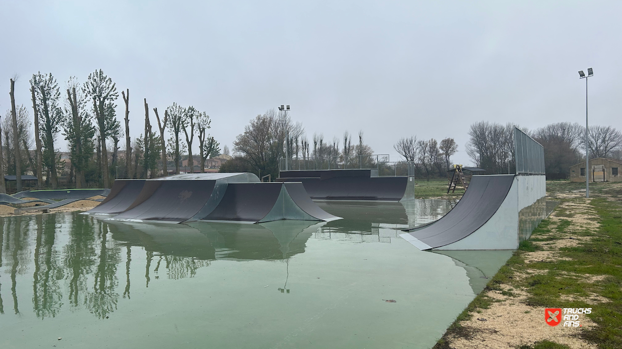 Arcos de la Llana skatepark